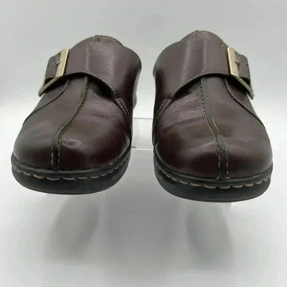 Clarks Bendables 9.5M Brown Leather Slip-On Clogs Womens Buckle Detail - Picture 3 of 11